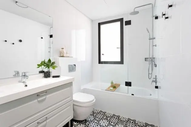 One Bedroom Apartment with Garden