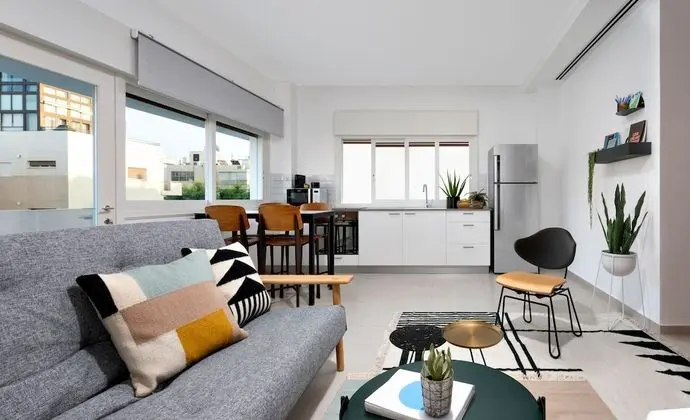 Superior One Bedroom Apartment with Balcony