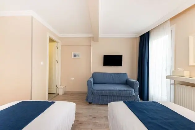Deluxe Tek Büyük Yataklı Oda (or twin)