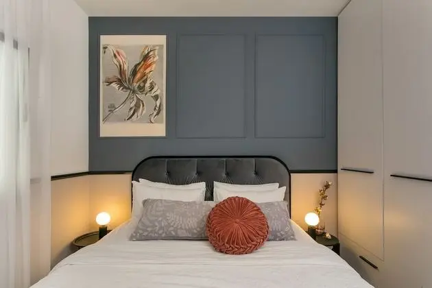One Bedroom Apartment with Balcony