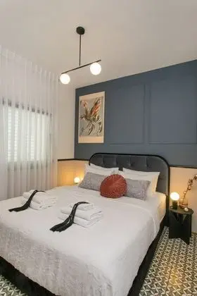 One Bedroom Apartment with Balcony