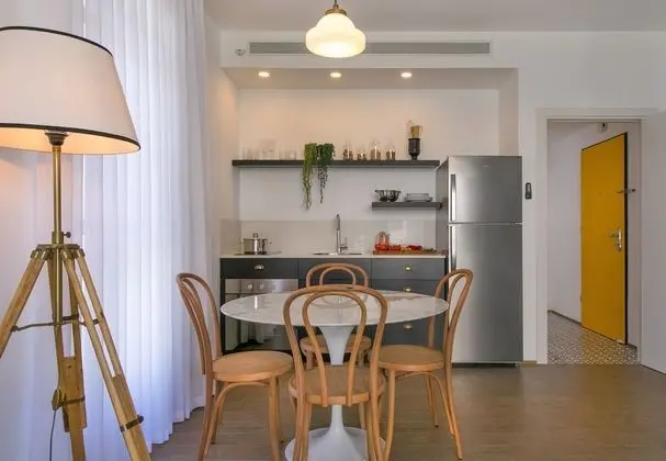 One Bedroom Apartment with Balcony