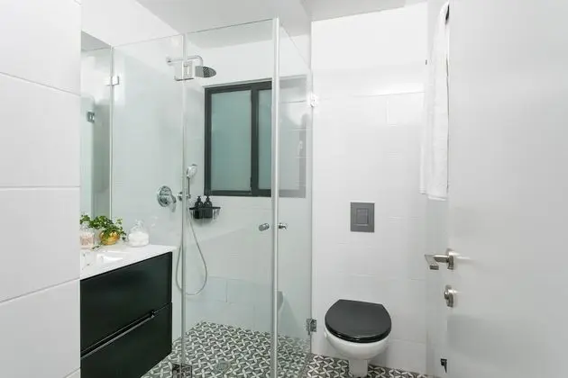 One Bedroom Apartment with Balcony