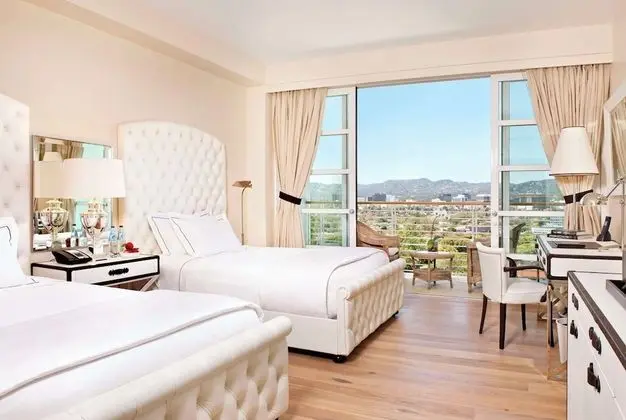 Premium Oda, 2 Çift Kişilik Yatak, Balkon (Beverly Hills View)
