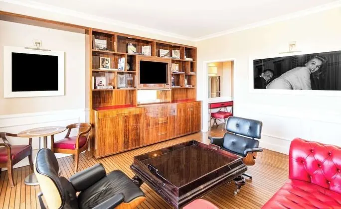 Signature Süit, 1 En Büyük (King) Boy Yatak, Balkon