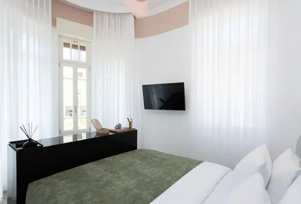 Two Bedroom Apartment with Balcony