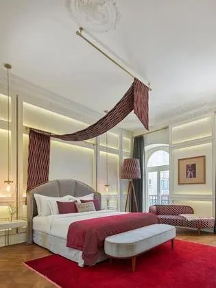 Suite, Şehir Manzaralı