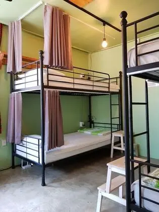 Ortak Ranzalı Oda, Sadece kadınlar için, Ortak Banyo (6-person, Foreigners only)