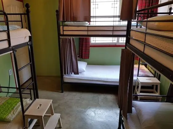 Ortak Ranzalı Oda, Sadece kadınlar için, Ortak Banyo (6-person, Foreigners only)