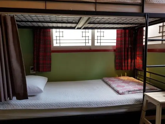 Ortak Ranzalı Oda, Sadece kadınlar için, Ortak Banyo (6-person, Foreigners only)