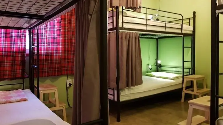 Ortak Ranzalı Oda, Sadece kadınlar için, Ortak Banyo (6-person, Foreigners only)