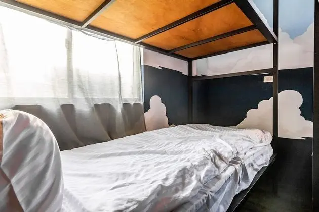 Ortak Ranzalı Oda, Sadece erkekler için