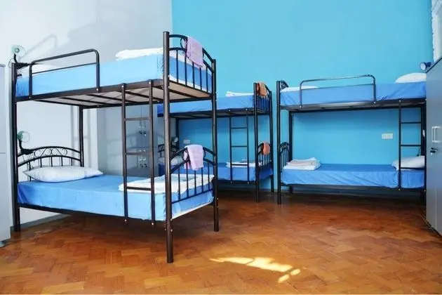 Basic Ortak Ranzalı Oda, Sadece erkekler için, Şehir Manzaralı