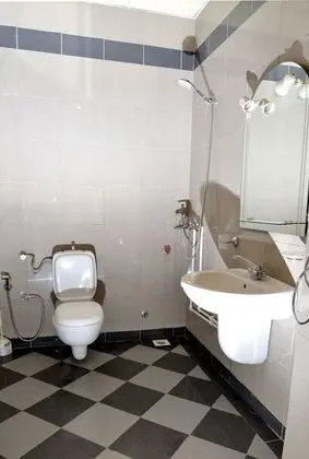 Basic Ortak Ranzalı Oda, Sadece kadınlar için, Şehir Manzaralı