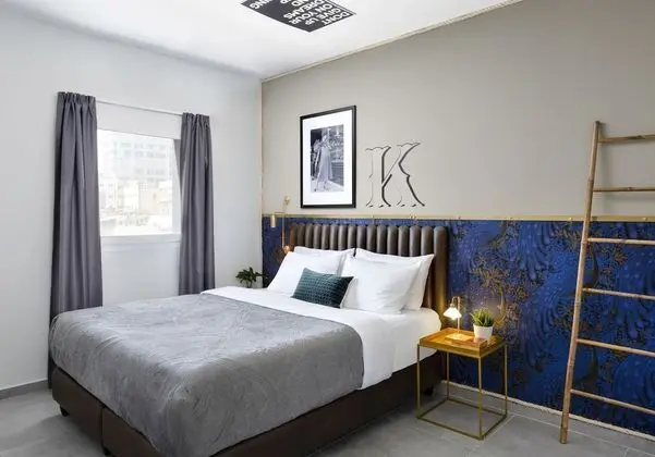 One Bedroom Apartment - English Basement