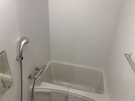 Basic Tek Büyük Yataklı Oda