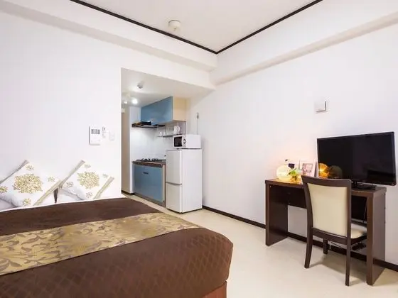 Standard Tek Büyük Yataklı Oda