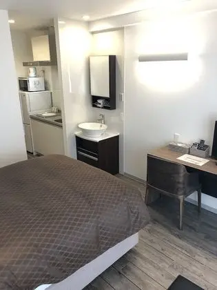 Standard Tek Büyük Yataklı Oda