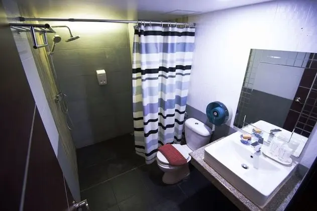 Deluxe Dört Kişilik Oda