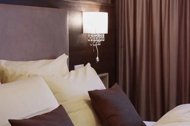 Exclusive Stüdyo, Şehir Manzaralı