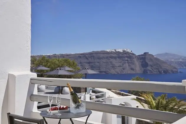 Superior Room with Caldera View