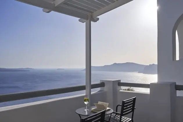 Superior Room with Caldera View