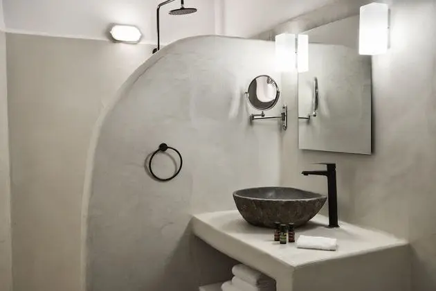 Two bedroom suite with Jetted Tub, Caldera view
