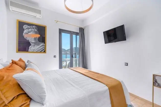 Superior Oda, Balkon, Deniz Manzaralı