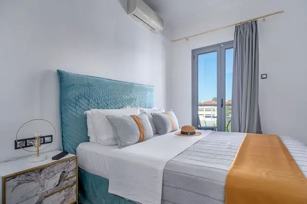 Superior Oda, Balkon, Deniz Manzaralı