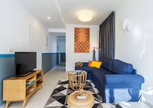 Two Bedroom Apartment with Sea View