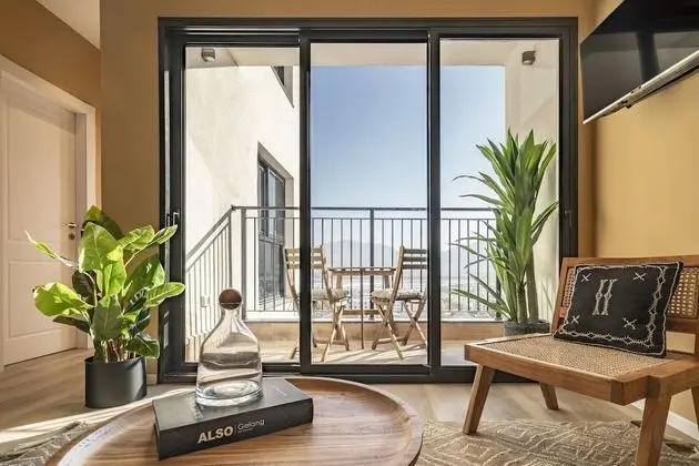 One Bedroom Apartment with Balcony