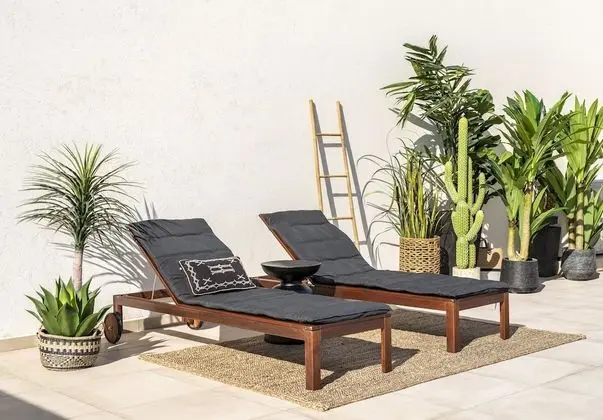 One Bedroom Apartment with Terrace and Parking
