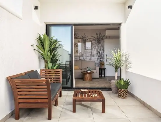 One Bedroom Apartment with Terrace and Parking