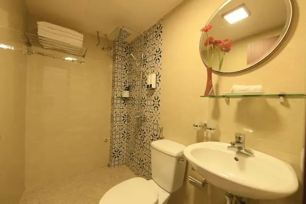 Premium Üç Kişilik Oda