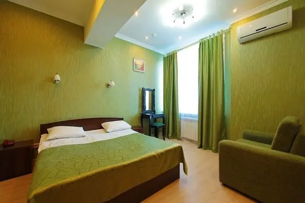 Comfort Tek Büyük veya İki Ayrı Yataklı Oda