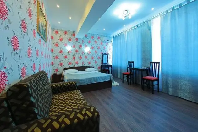 Comfort Tek Büyük veya İki Ayrı Yataklı Oda