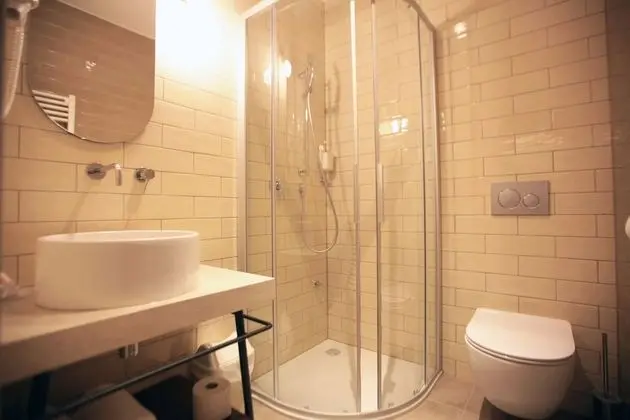 Comfort Tek Büyük veya İki Ayrı Yataklı Oda