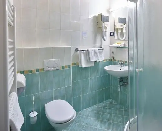 Standard Tek Büyük Yataklı Oda (Loft)