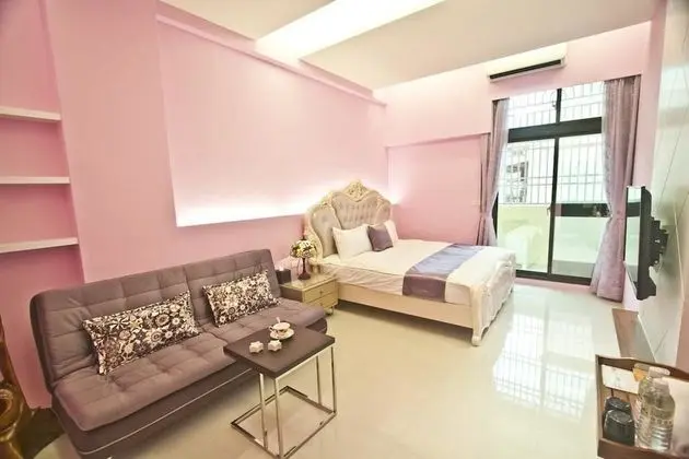 Üç Kişilik Oda, Balkon
