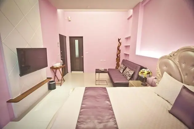 Üç Kişilik Oda, Balkon