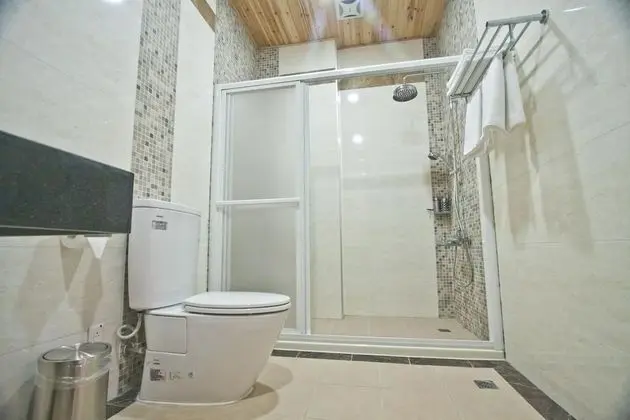 Üç Kişilik Oda, Balkon