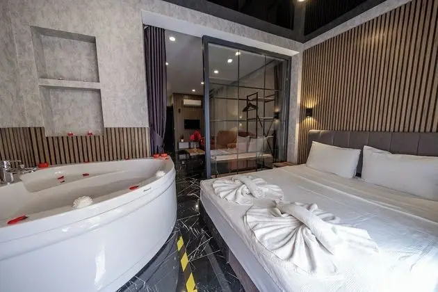 Honeymoon Süit