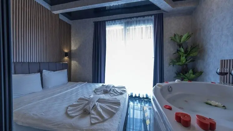 Honeymoon Süit