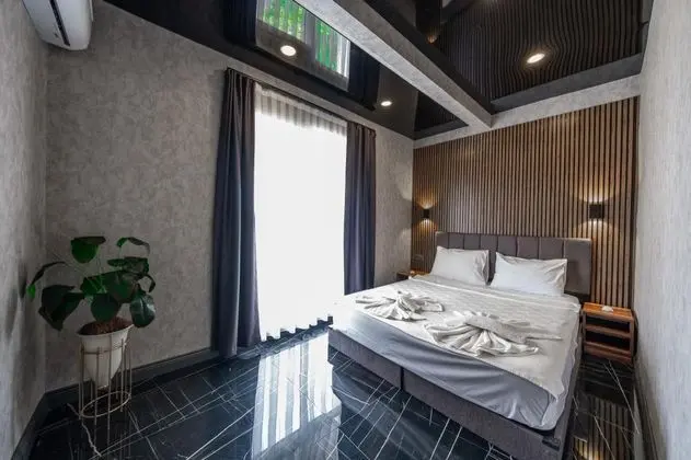 https://images.odamax.com/img/1024x768/odamax/image/upload/Mrt_Suites_Lara_202405291804240_DSCF9336.jpg