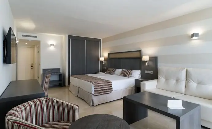 Junior Suite Partial Sea View