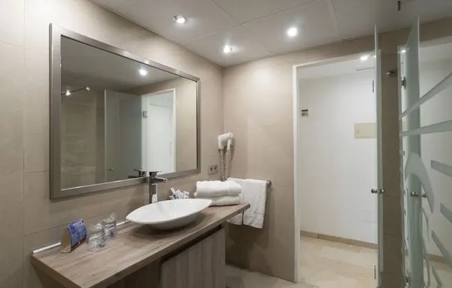 Junior Suite Pool View
