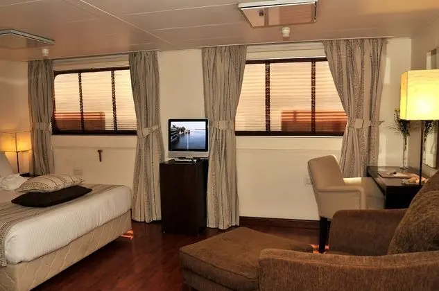 Suite River View for 3 Nights / Check-in from Aswan on Friday and check-out on Monday from Luxor