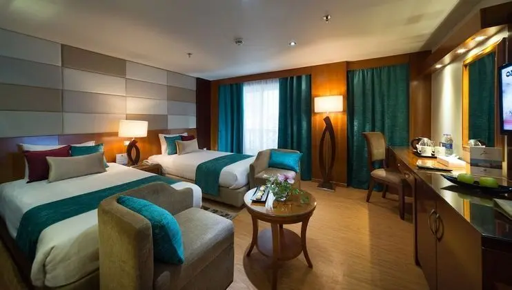 Junior Double or Twin Room (4 Nights Luxor to Aswan Mon-Fri)  With Sightseeing.