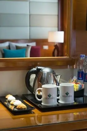 Junior Double or Twin Room (7 nights Luxor to Luxor Mon-Mon) With Sightseeing.