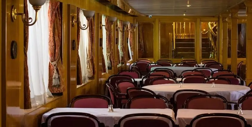 Deluxe Üç Kişilik Oda, 1 Yatak Odası, Sigara İçilmez, Nehir Manzaralı
